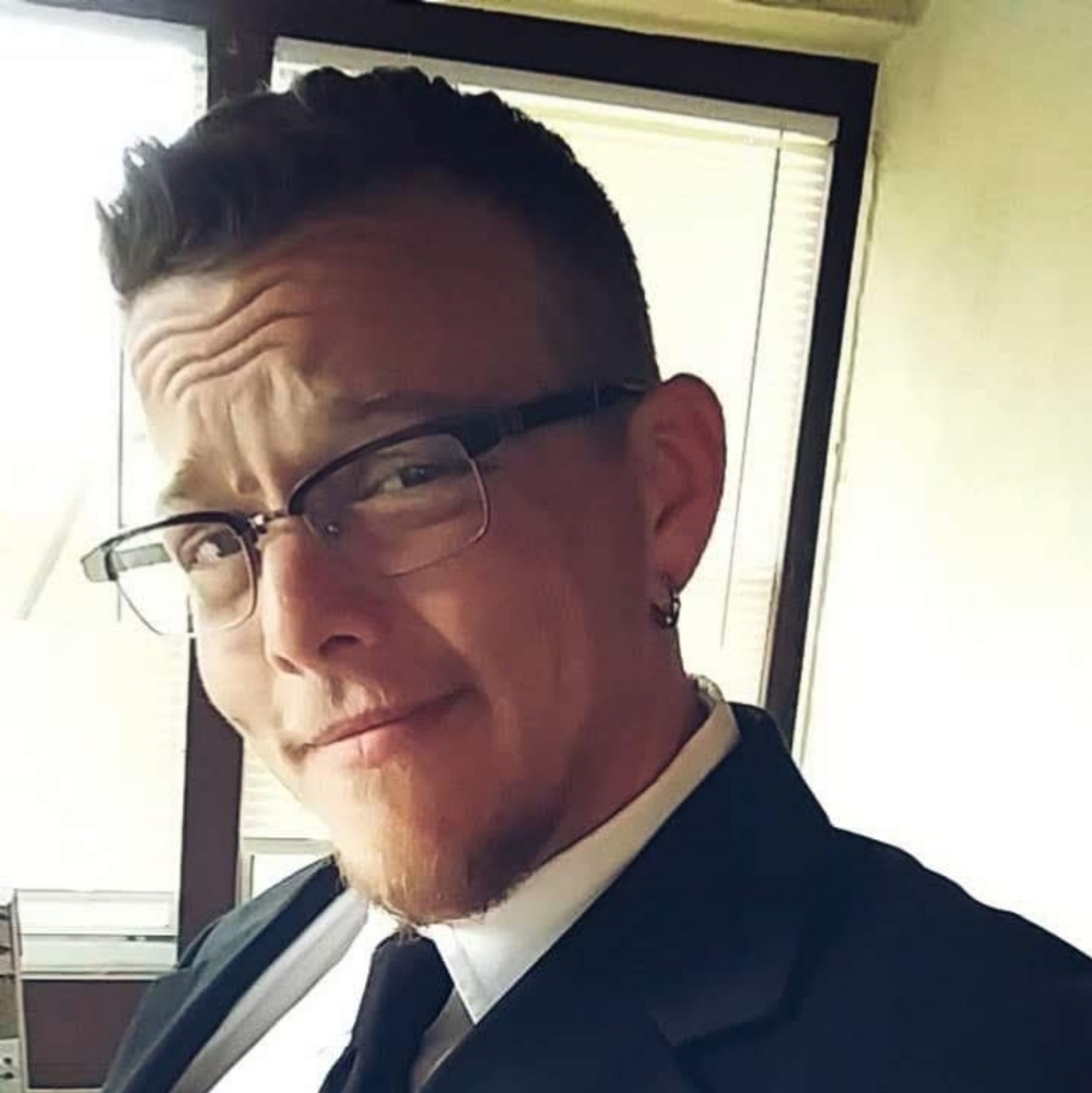 Meet your Posher, Isaac